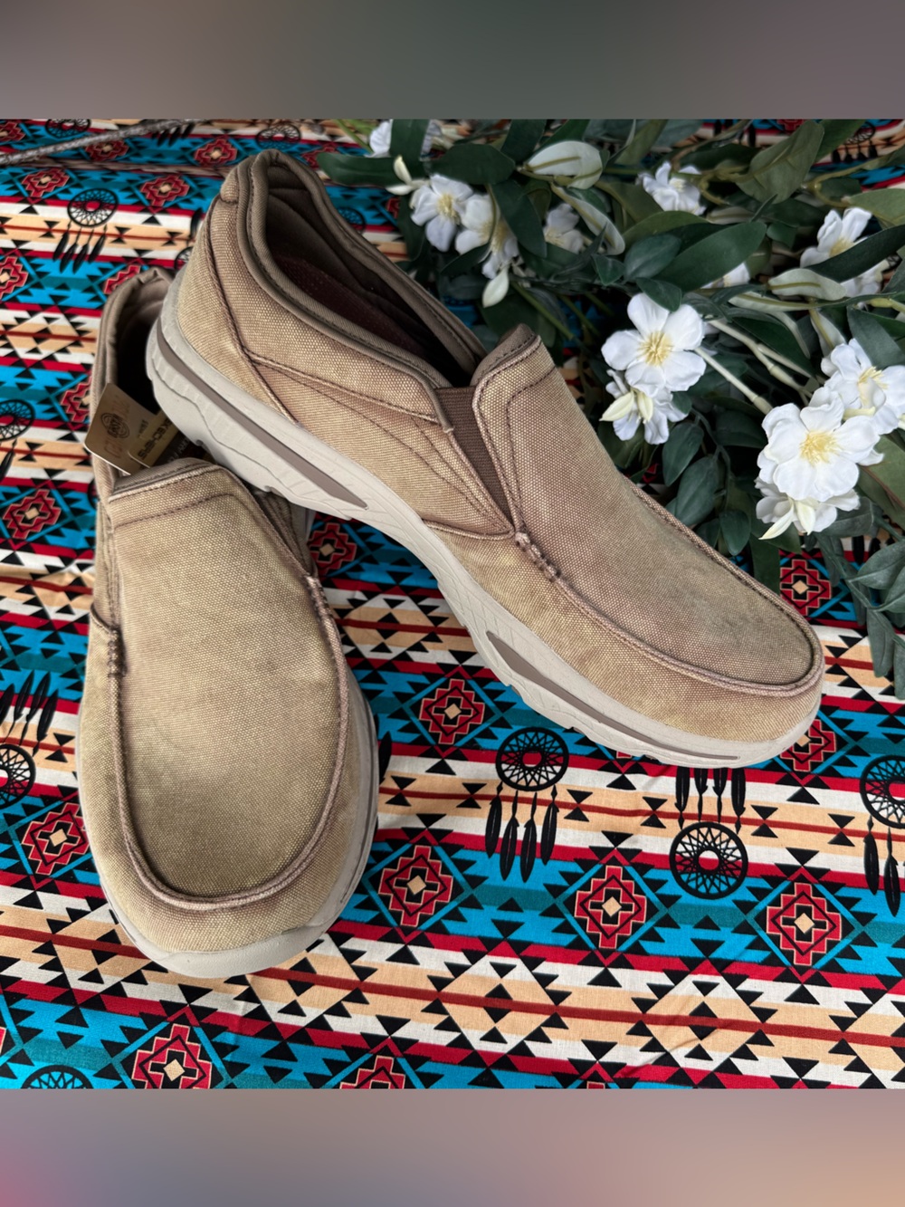Casual Slip-On Men's Canvas Shoes - Tan